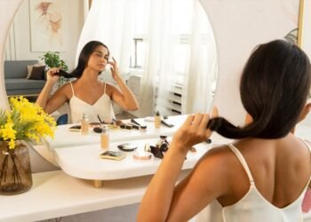 Elevate Your Bathroom with Elegant Vanity Solutions from K1 Remodeling