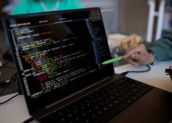 Dive into JavaScript with Our Free 7-Hour Course for Beginners