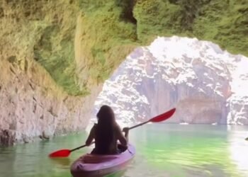 Discover Emerald Cave