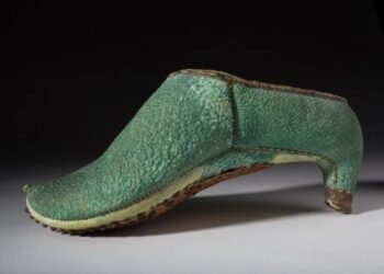 The Origins of High Heels: A Persian Invention for Men